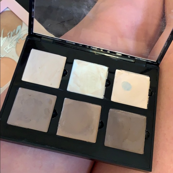 Anastasia contour - Picture 2 of 2